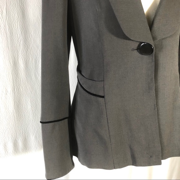 Tulle Gray Lightweight Wool Blend Blazer - Picture 3 of 8